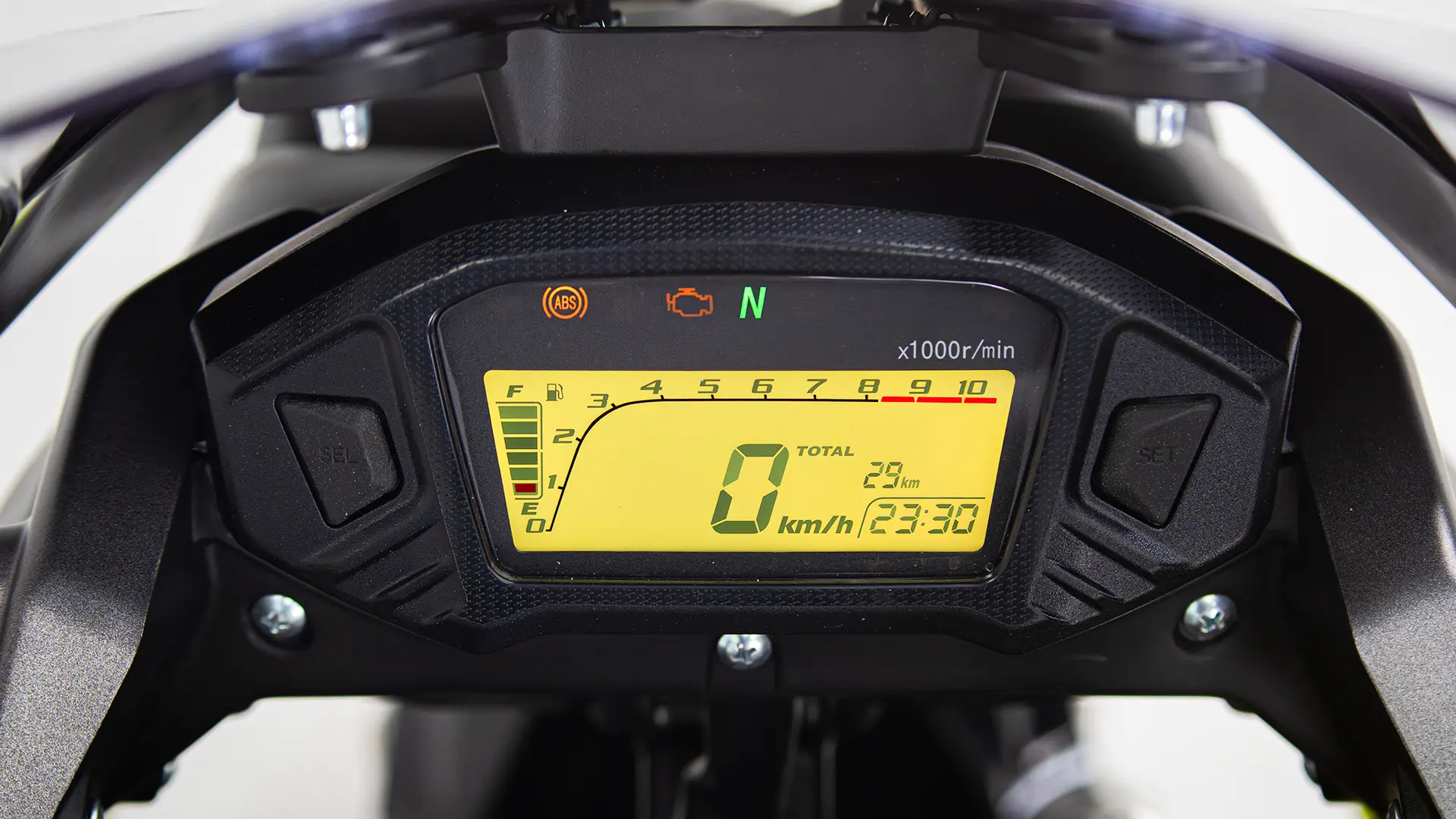 Design e Acabamento — STORM200EFI